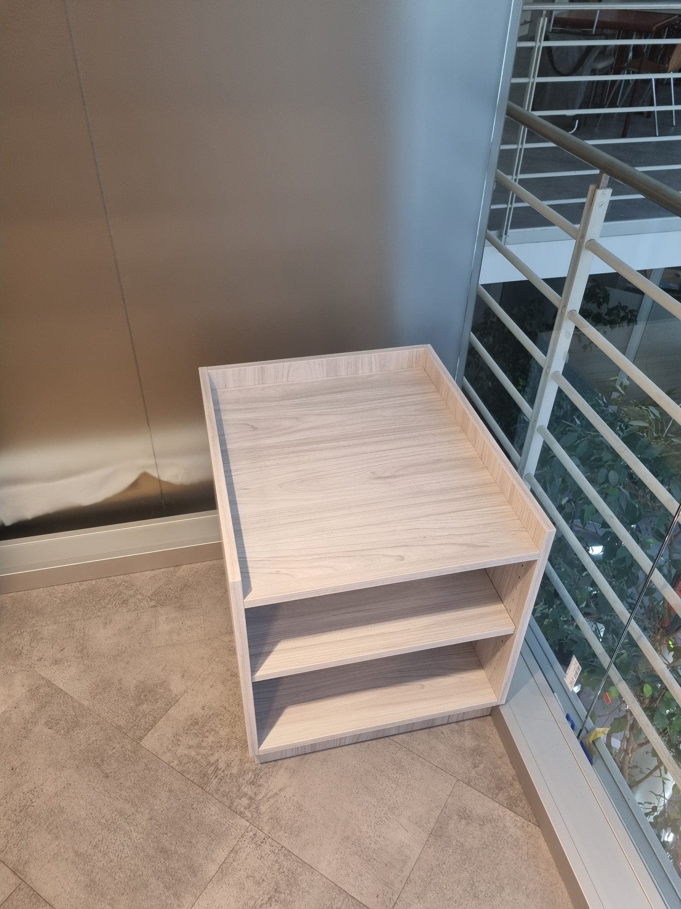 Table d'appoint en bois sur mesure